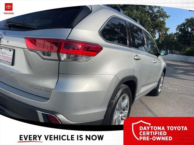 used 2019 Toyota Highlander car, priced at $28,200
