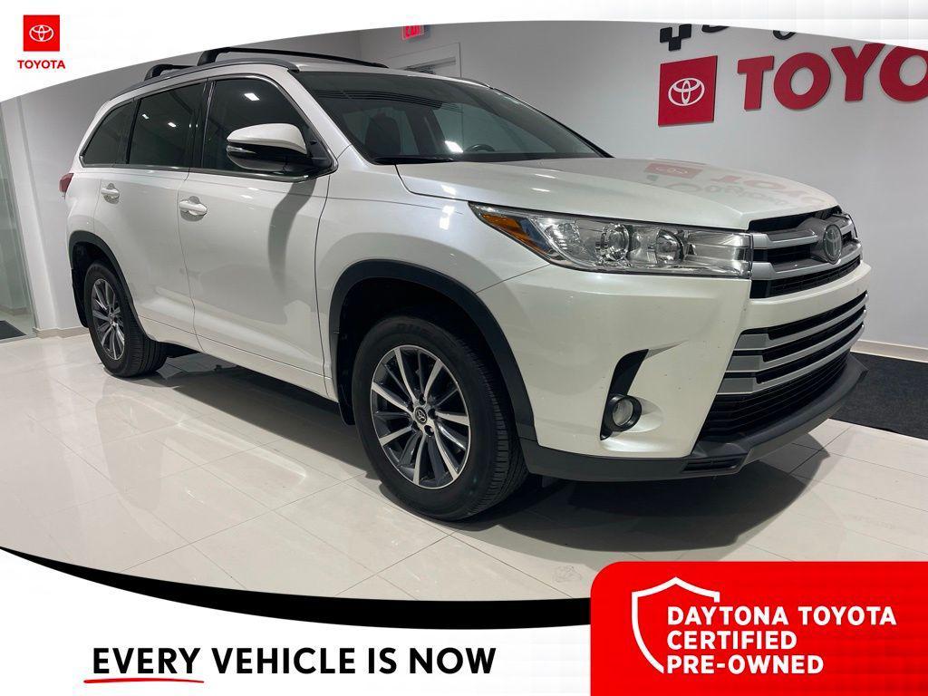 used 2018 Toyota Highlander car, priced at $22,500