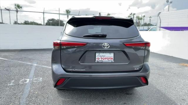 used 2022 Toyota Highlander car, priced at $36,856