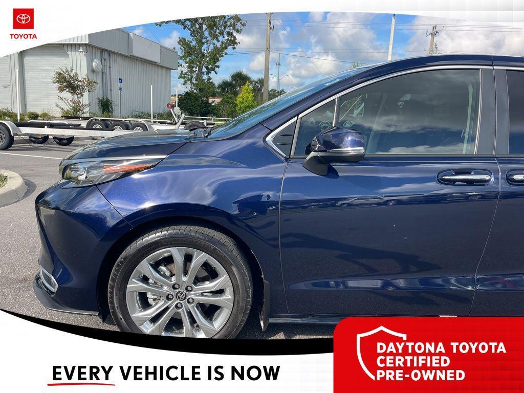 used 2024 Toyota Sienna car, priced at $54,997