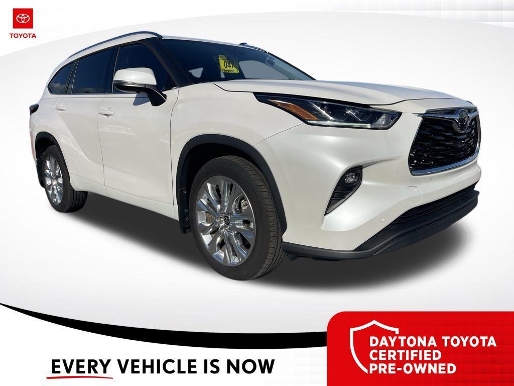 used 2024 Toyota Highlander car, priced at $46,000