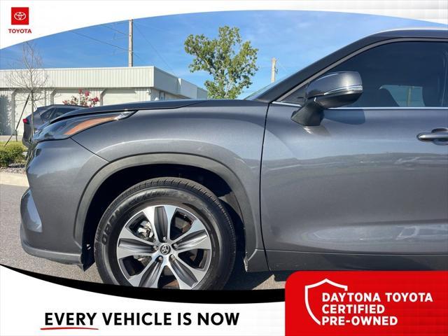 used 2024 Toyota Highlander Hybrid car, priced at $44,509
