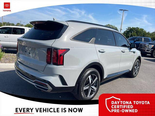 used 2022 Kia Sorento car, priced at $24,443