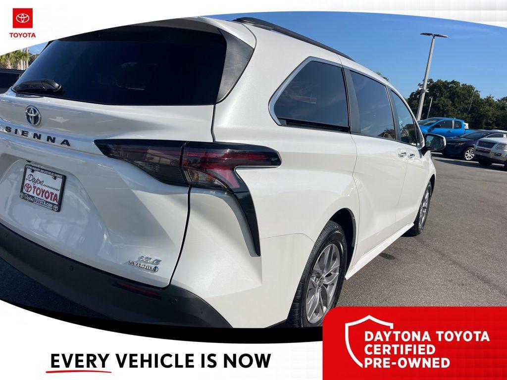 used 2023 Toyota Sienna car, priced at $38,941