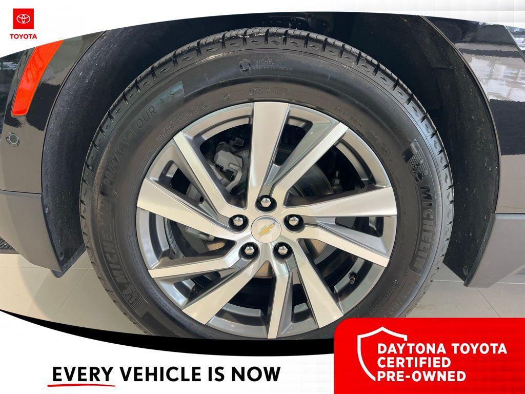 used 2023 Chevrolet Equinox car, priced at $24,000