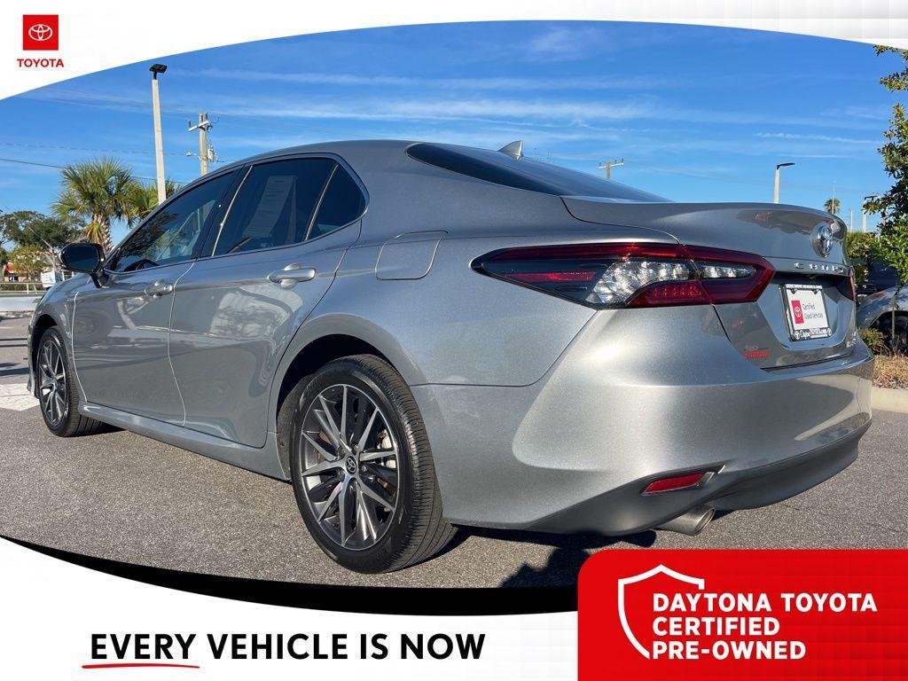 used 2022 Toyota Camry Hybrid car, priced at $27,500