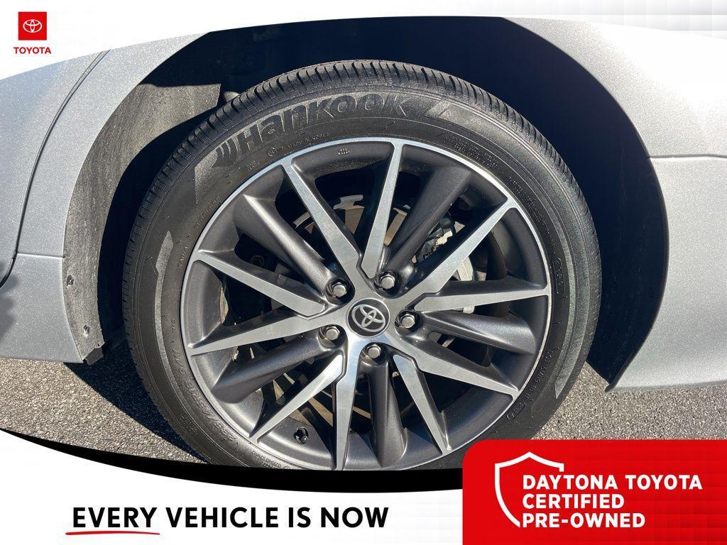 used 2022 Toyota Camry Hybrid car, priced at $27,500