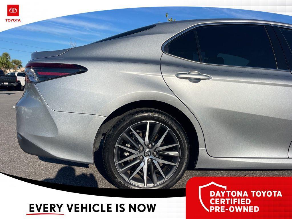 used 2022 Toyota Camry Hybrid car, priced at $27,500