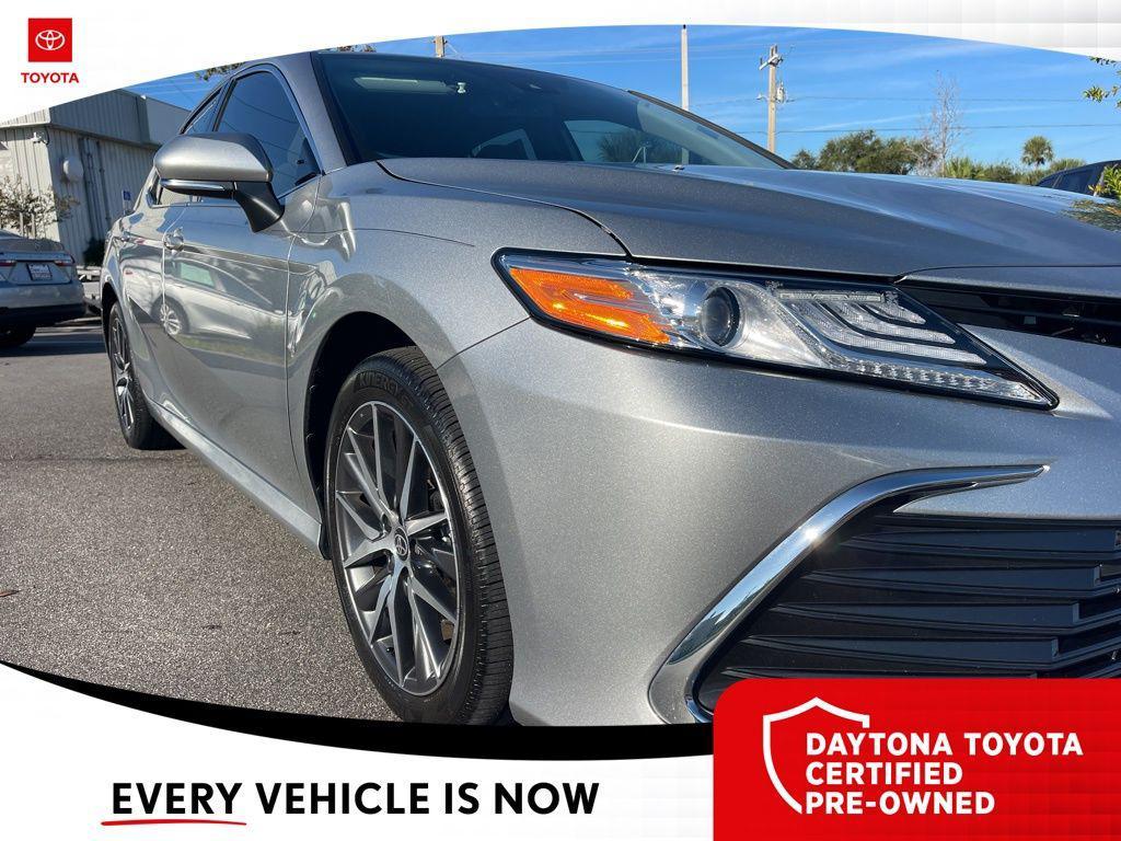 used 2022 Toyota Camry Hybrid car, priced at $27,500