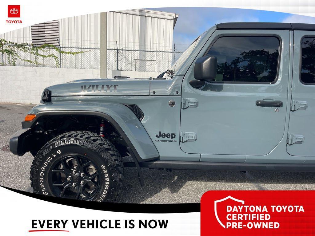 used 2024 Jeep Gladiator car, priced at $42,000