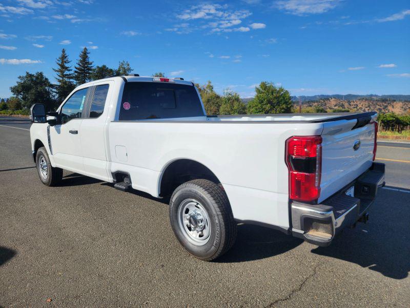 new 2024 Ford F-250 car, priced at $51,988