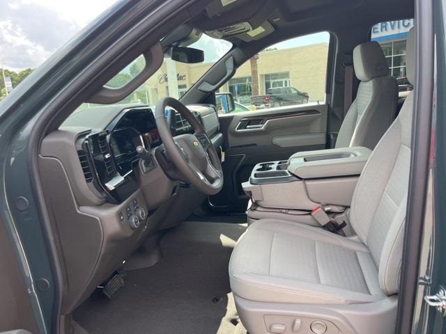 new 2025 Chevrolet Silverado 1500 car, priced at $46,714