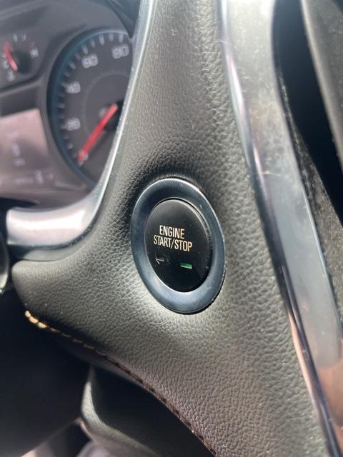 used 2020 Chevrolet Traverse car, priced at $16,990