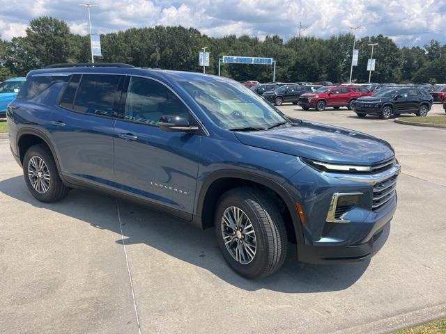 new 2026 Chevrolet Traverse car, priced at $43,239