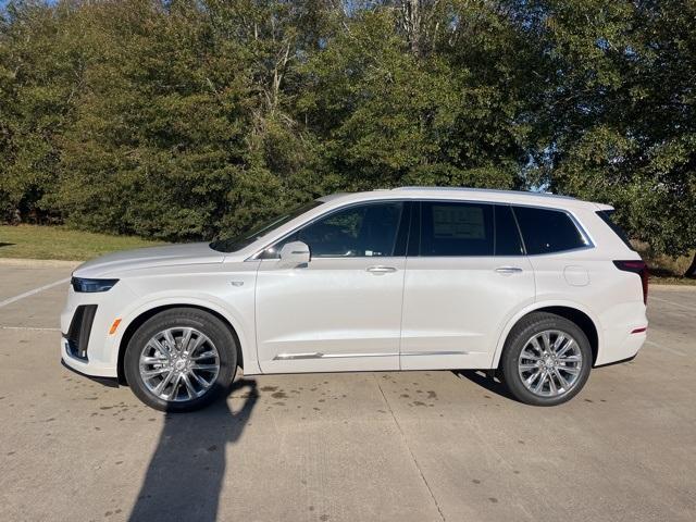 new 2025 Cadillac XT6 car, priced at $60,290