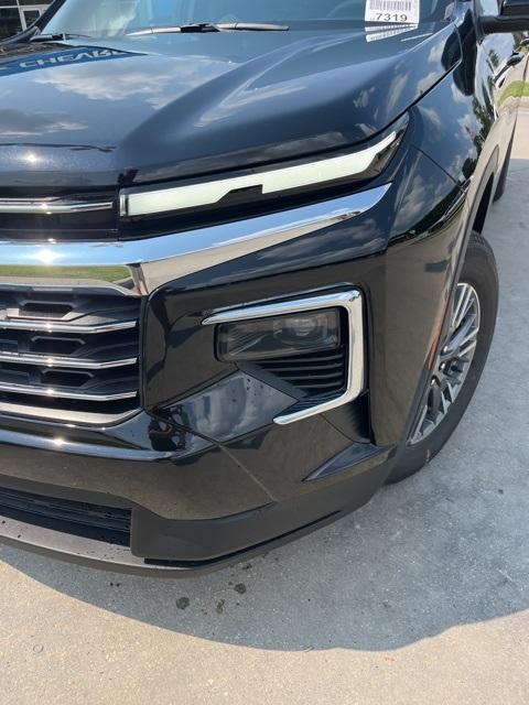 new 2026 Chevrolet Traverse car, priced at $42,014