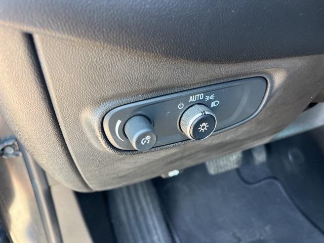 used 2020 Chevrolet Equinox car, priced at $14,990