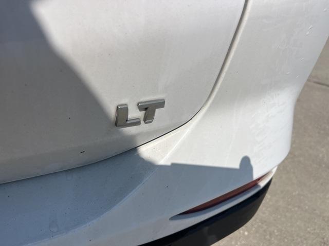 used 2022 Chevrolet Equinox car, priced at $22,790