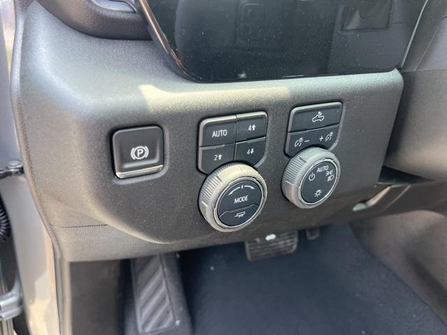 new 2025 Chevrolet Silverado 1500 car, priced at $55,294