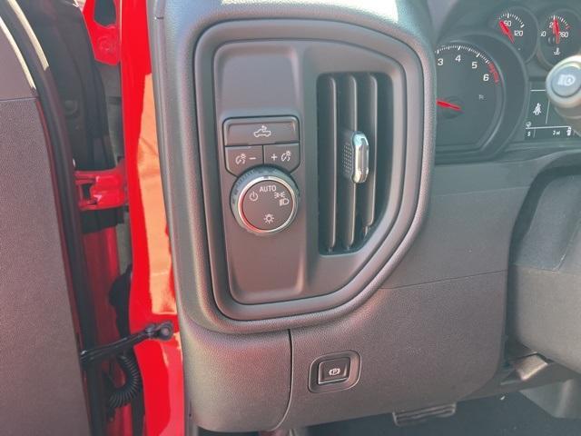 new 2026 Chevrolet Silverado 1500 car, priced at $39,399