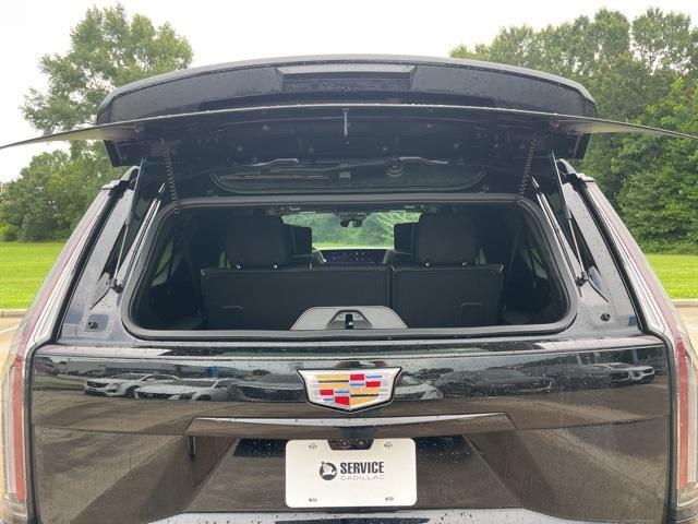 new 2025 Cadillac Escalade ESV car, priced at $128,344