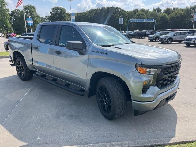 new 2025 Chevrolet Silverado 1500 car, priced at $43,910