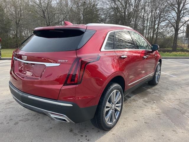 new 2025 Cadillac XT5 car, priced at $56,185