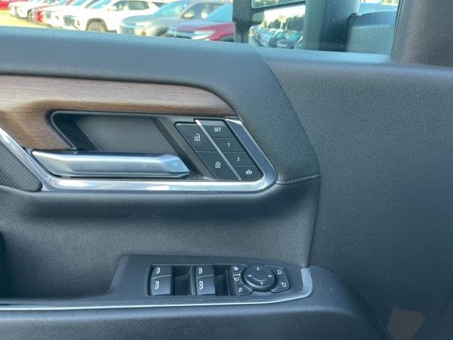 used 2024 Chevrolet Silverado 2500 car, priced at $74,990