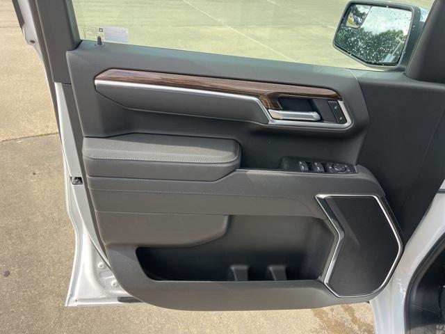 new 2025 Chevrolet Silverado 1500 car, priced at $45,819