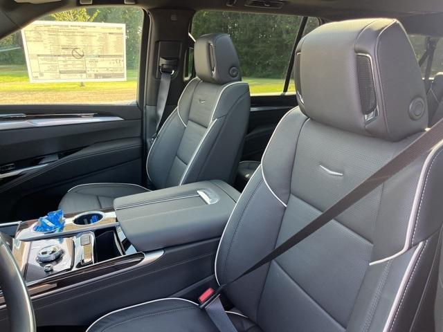new 2025 Cadillac Escalade ESV car, priced at $117,720