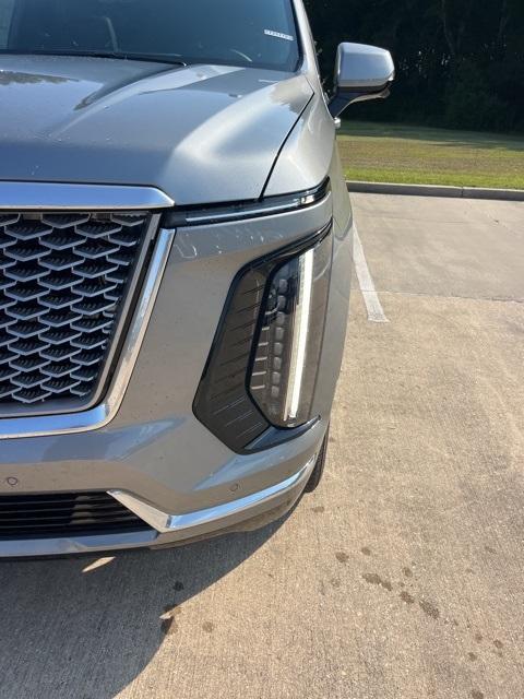 new 2025 Cadillac Escalade ESV car, priced at $117,720