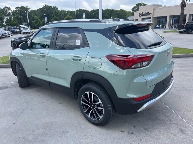 new 2025 Chevrolet TrailBlazer car, priced at $28,894