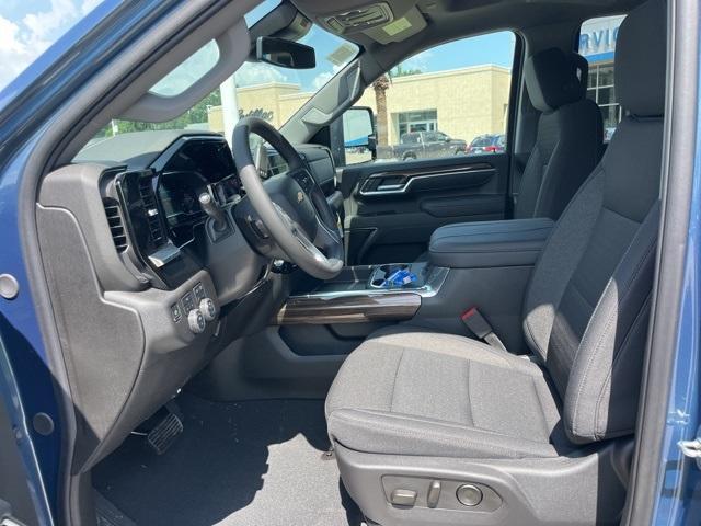 new 2025 Chevrolet Silverado 2500 car, priced at $60,754