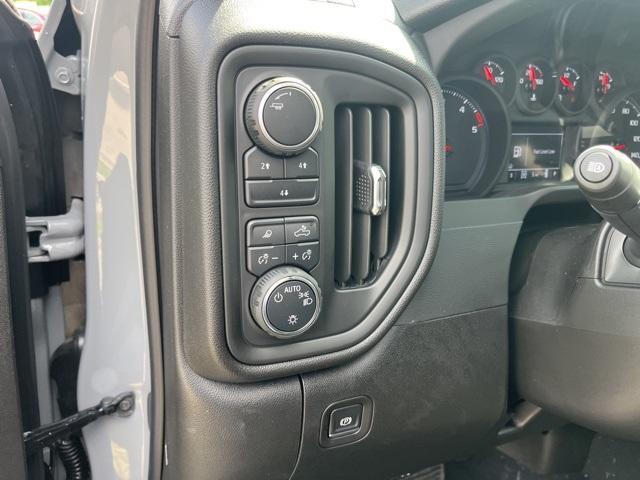 new 2025 Chevrolet Silverado 2500 car, priced at $64,074