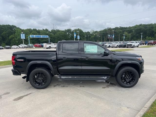 new 2024 Chevrolet Colorado car, priced at $45,990