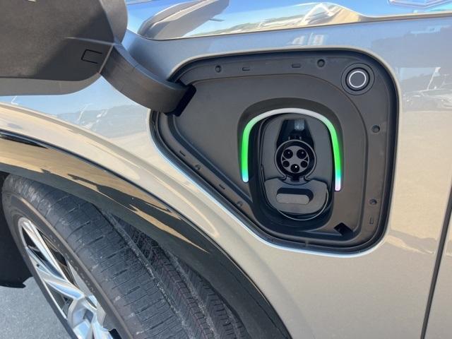 new 2026 Cadillac VISTIQ car, priced at $80,285