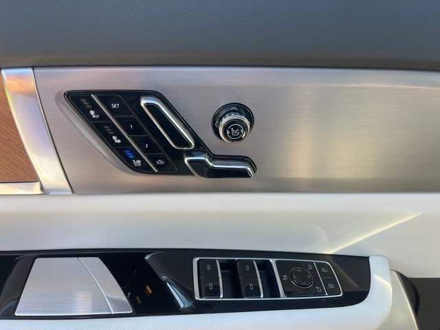 new 2026 Cadillac VISTIQ car, priced at $80,285