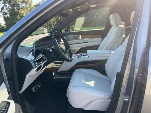 new 2026 Cadillac VISTIQ car, priced at $80,285