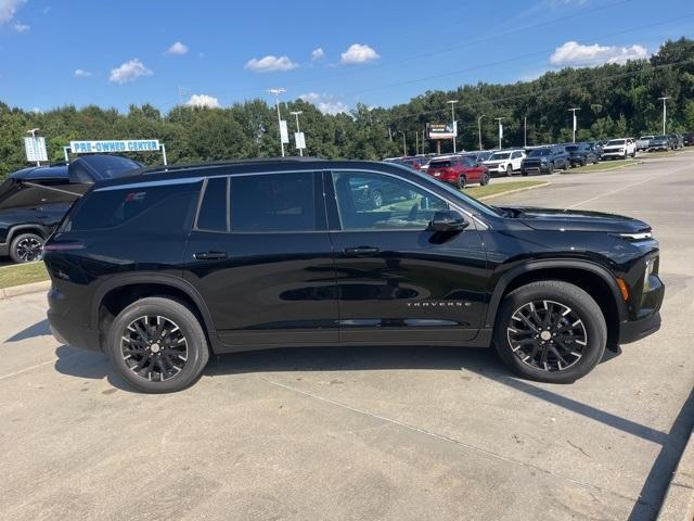 new 2026 Chevrolet Traverse car, priced at $50,799