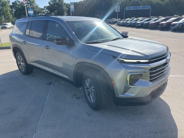 new 2025 Chevrolet Traverse car, priced at $42,629