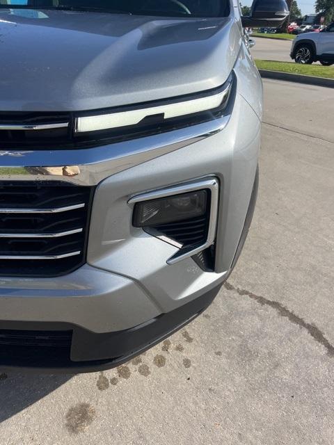 new 2025 Chevrolet Traverse car, priced at $42,629