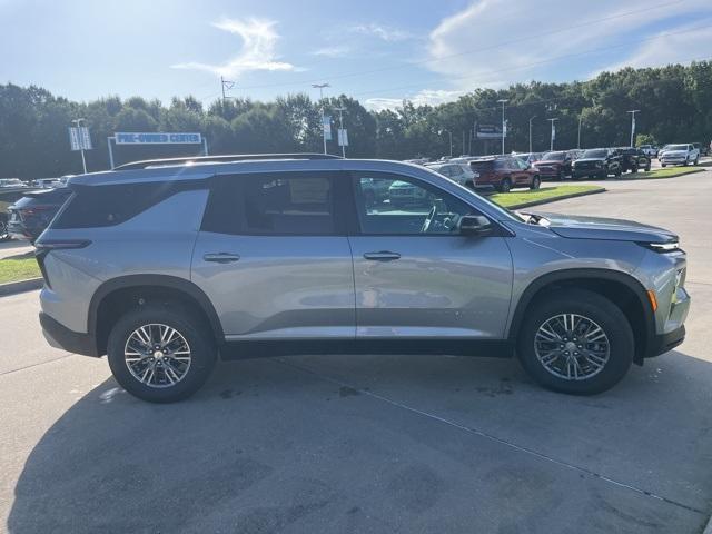new 2025 Chevrolet Traverse car, priced at $42,629