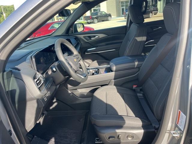 new 2025 Chevrolet Traverse car, priced at $42,629