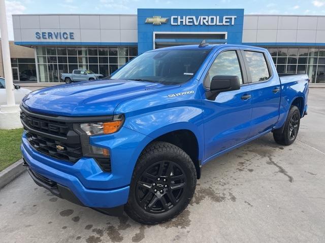 new 2025 Chevrolet Silverado 1500 car, priced at $43,759