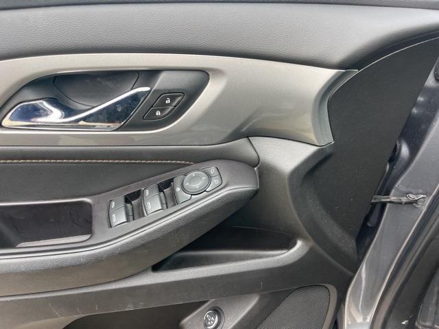 used 2020 Chevrolet Traverse car, priced at $25,990