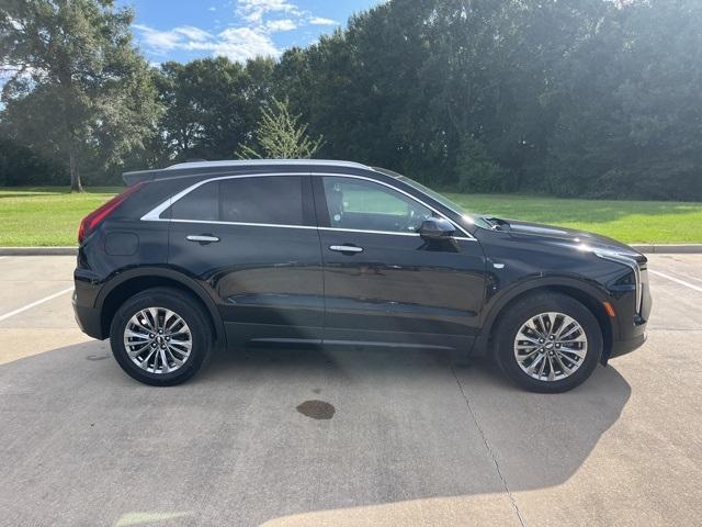 used 2024 Cadillac XT4 car, priced at $39,990