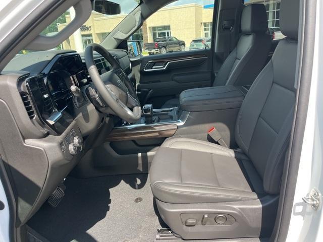 new 2025 Chevrolet Silverado 1500 car, priced at $52,019