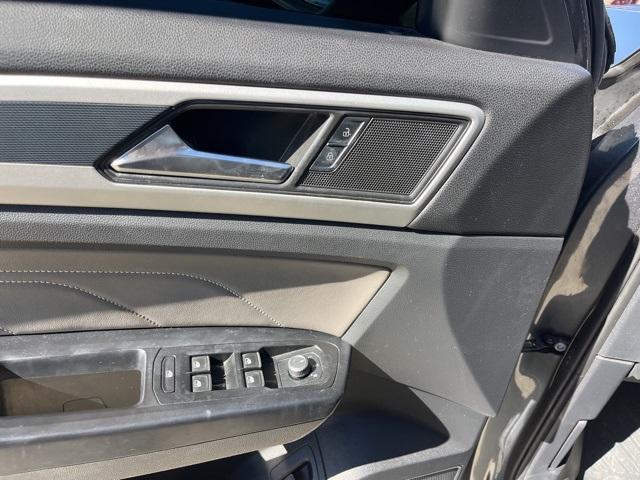 used 2021 Volkswagen Atlas car, priced at $21,990