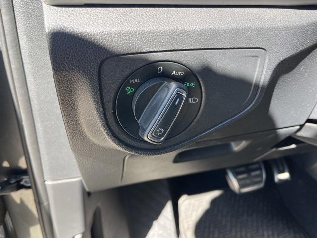 used 2021 Volkswagen Atlas car, priced at $21,990