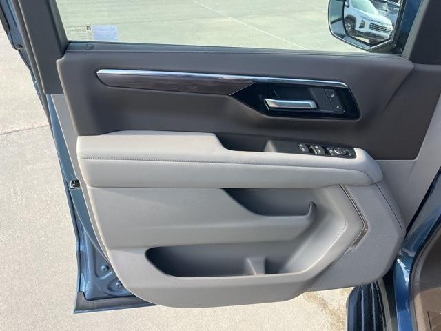 new 2025 Chevrolet Tahoe car, priced at $61,694